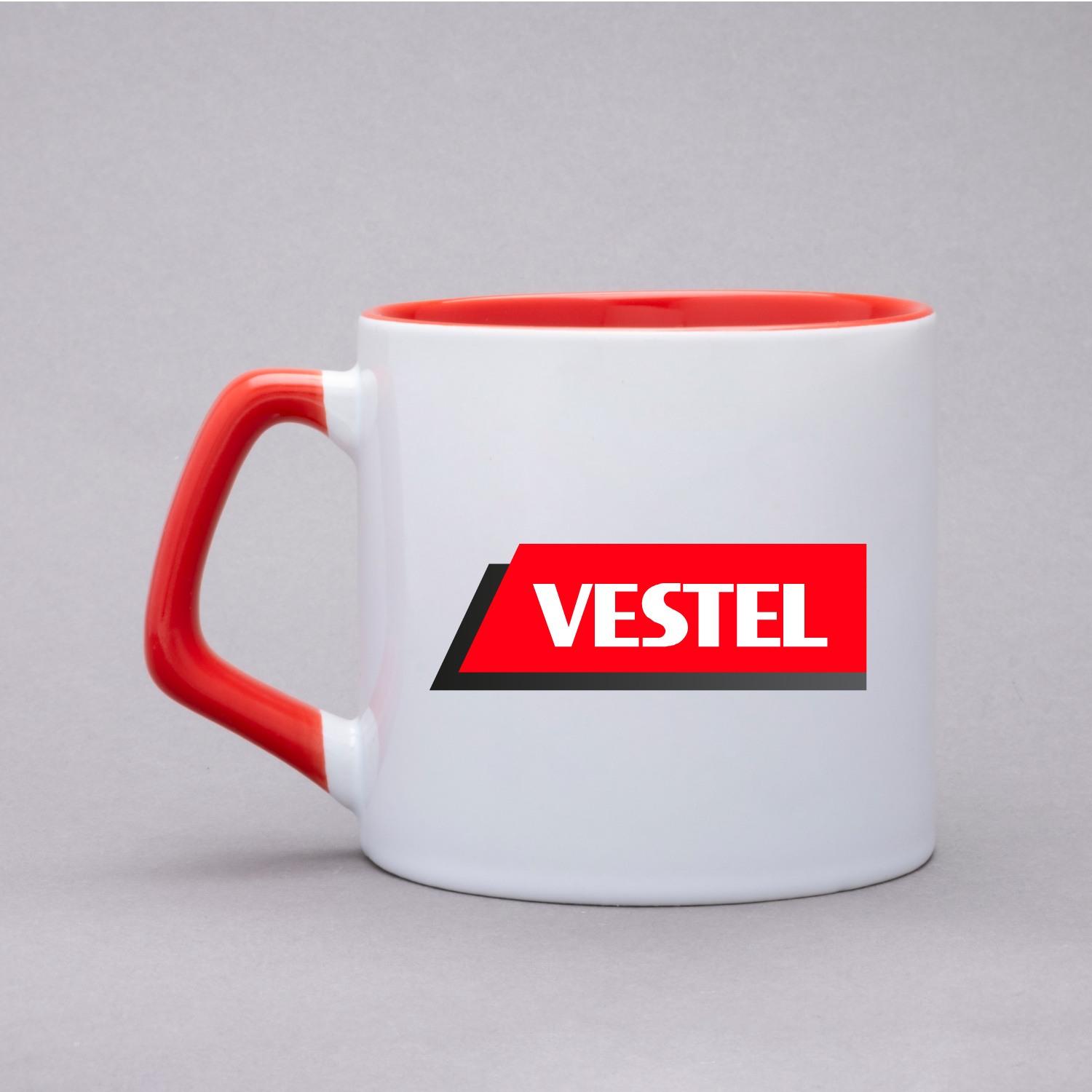Samsun Kırmızı Porselen Nescafe Fincanı